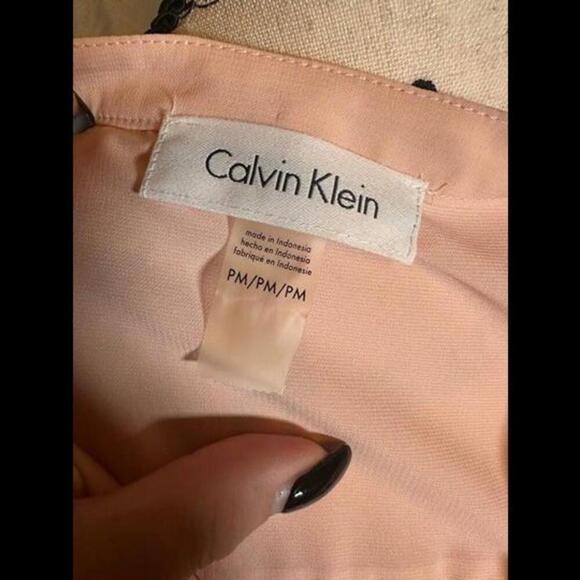 Calvin Klein Blush Pink Petite Blouse - Size PM - Picture 2 of 2